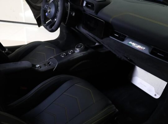 Masarati Mc20 fully loaded 2023 in perfect conditi