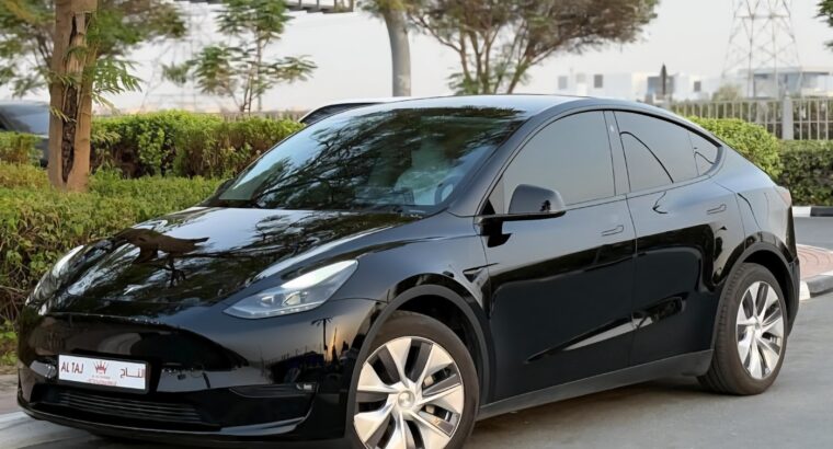 Tesla model Y Long range 2024 Gcc