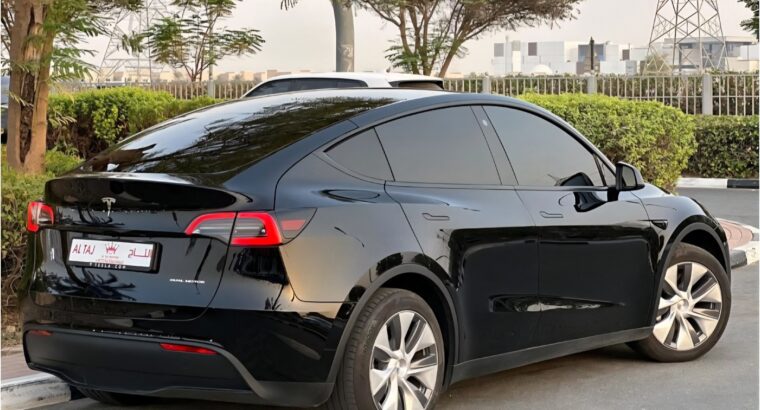 Tesla model Y Long range 2024 Gcc