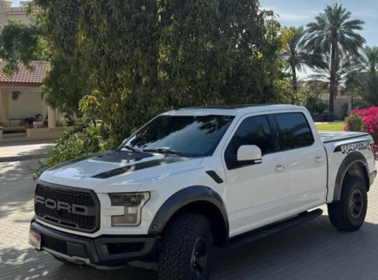 Ford F150 Raptor 2017 full option Gcc