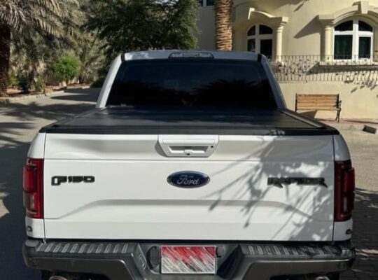 Ford F150 Raptor 2017 full option Gcc