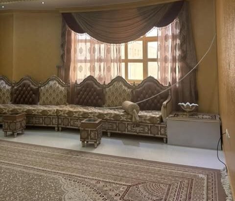 للبيع مجلس كبير تفصيل مغربي