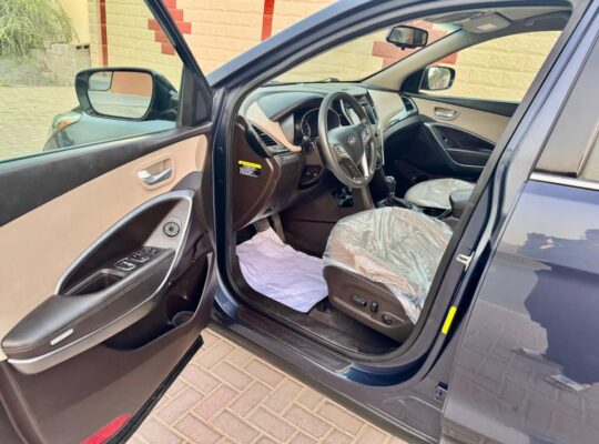 Hyundai Santa Fe MID Option 2018 US Specs For Sale