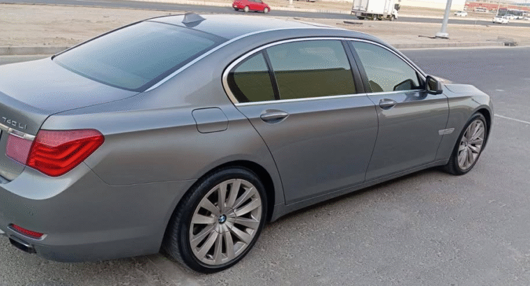BMW 740Li Model: 2012 In excellent condition for s