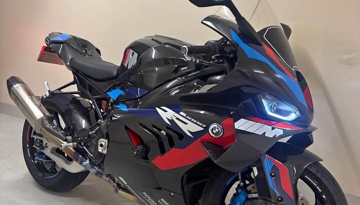 BMW M1000RR 2024 Competition GCC For Sale