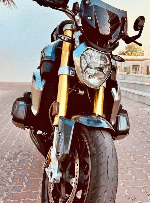 BMW R1250R 2021 GCC full options for sale