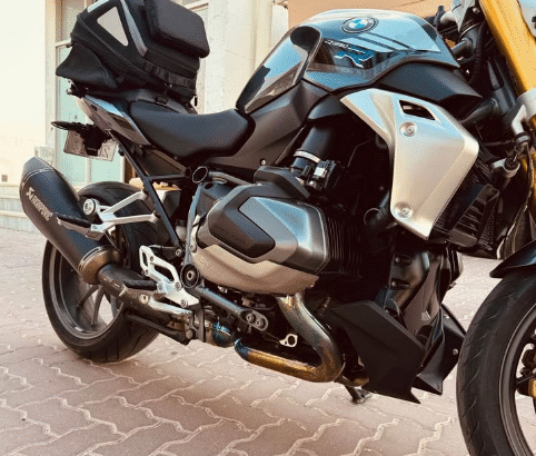 BMW R1250R 2021 GCC full options for sale