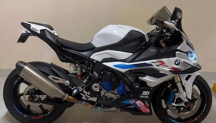 BMW S1000RR Mpackage 2023 GCC For Sale