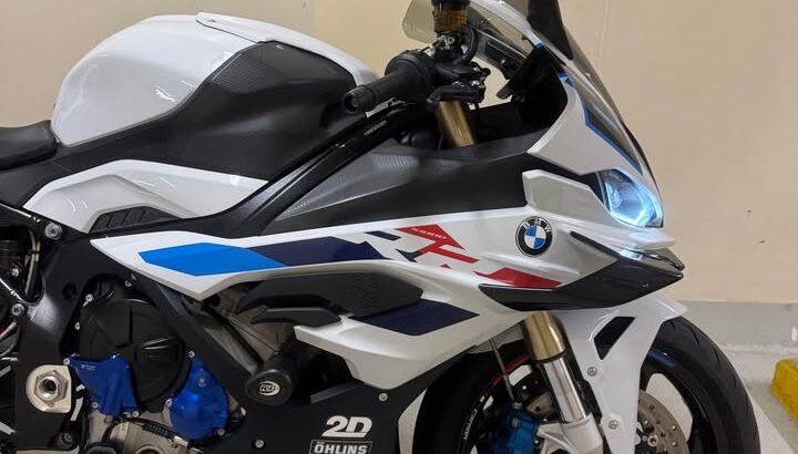 BMW S1000RR Mpackage 2023 GCC For Sale