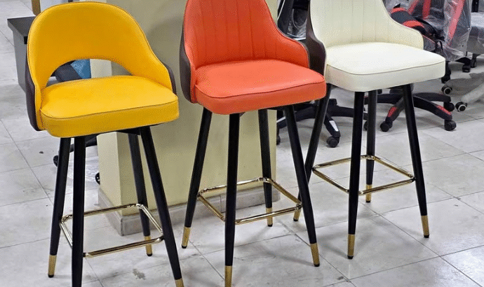 Bar stools White Yellow Orange For Sale