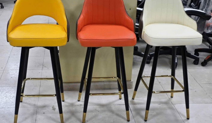 Bar stools White Yellow Orange For Sale