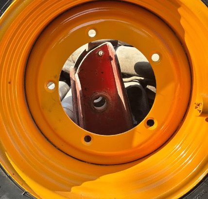 JCB Boomloader tyre & rim for sale