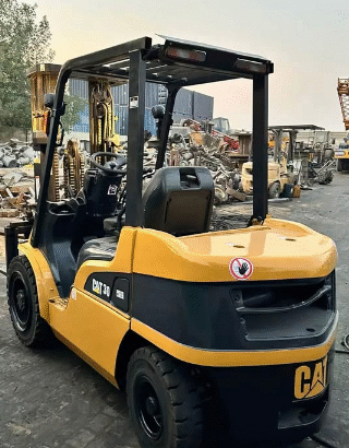 CAT Forklift – 3 TON – 2005 For Sale