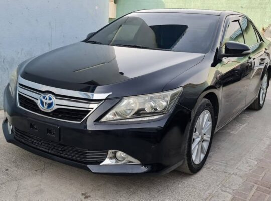 Toyota Camry hybrid 2013 Japan import for sale