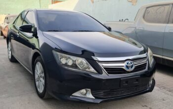 Toyota Camry hybrid 2013 Japan import for sale
