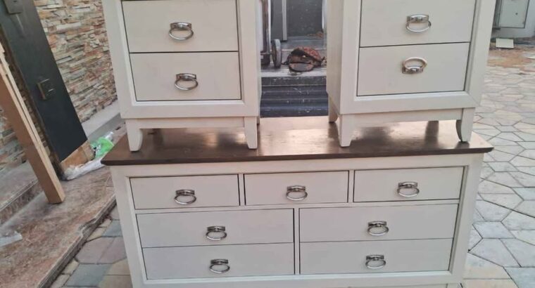 Chester drawer + 2 side table for sale