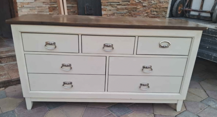Chester drawer + 2 side table for sale