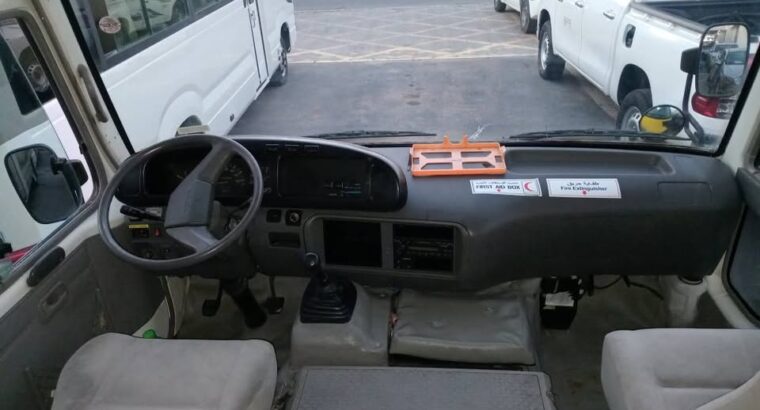 Toyota Coaster 2009 Diesel Gcc In excellent condit