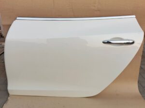 MASERATI QUATTROPORTE M156 GENUINE LEFT REAR DOOR