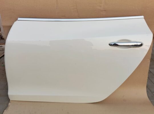MASERATI QUATTROPORTE M156 GENUINE LEFT REAR DOOR