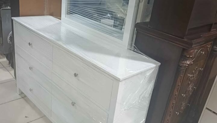 Dressing Table For Sale