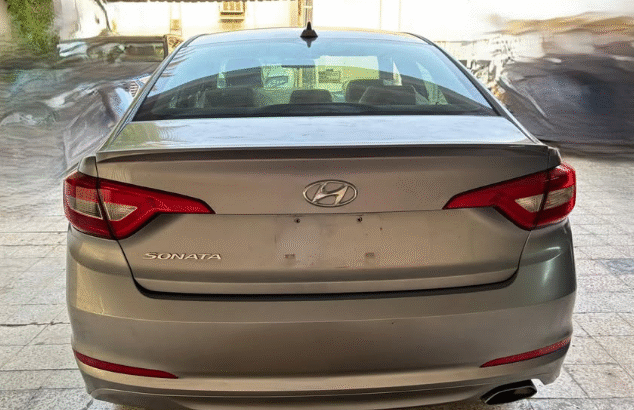 HYUNDAI SONATA SE 2017 US Specs For Sale