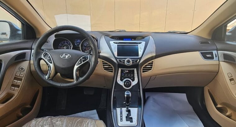 HYUNDAI ELENTRA FULL OPTION 2012 US SPECS For Sale