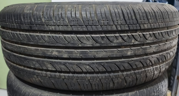 Honda civic tyres with Alloy Rim Good condition fo