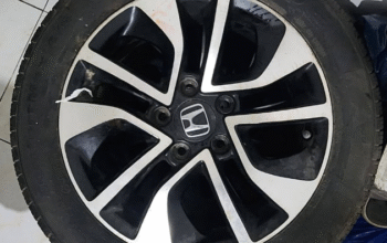 Honda civic tyres with Alloy Rim Good condition fo