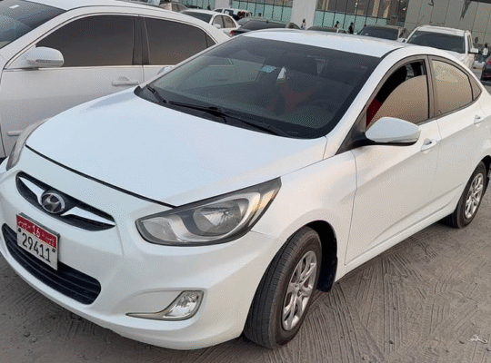 Hyundai accent 2013 Gcc good condition for sale