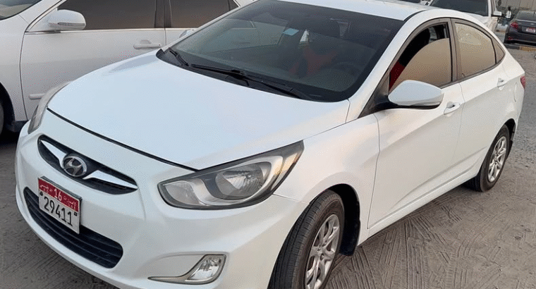 Hyundai accent 2013 Gcc good condition for sale