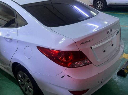Hyundai accent 2017 Gcc in perfect condition for s