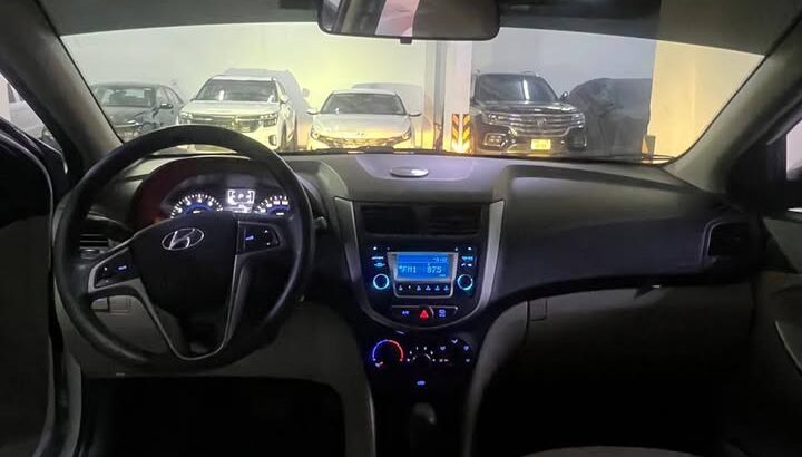 Hyundai accent 2017 Gcc in perfect condition for s
