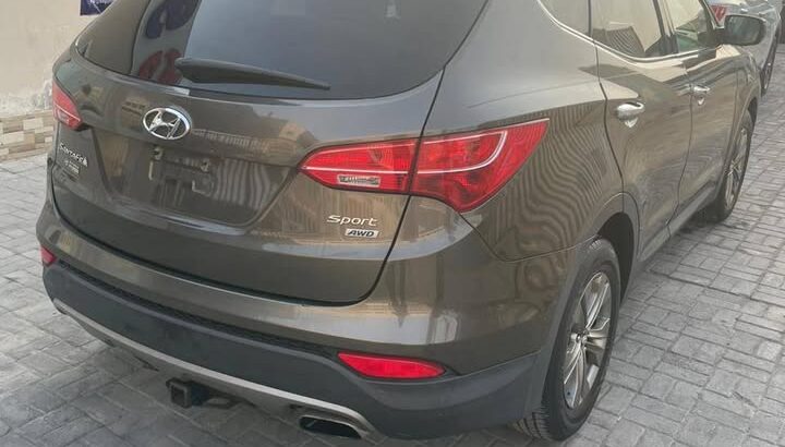 Hyundai Santa F push start 2013 v4 5 seater for sa