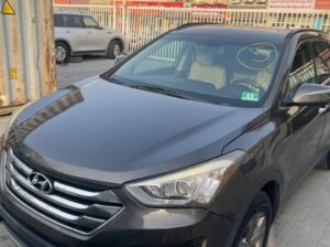 Hyundai Santa F push start 2013 v4 5 seater for sa