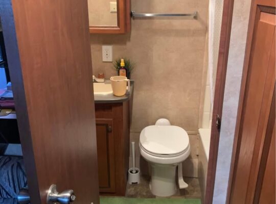 Fully equipped & ready caravan for sale