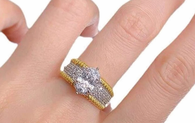 Elegant Oval Zirconia Design Luxury Jewelry Ring