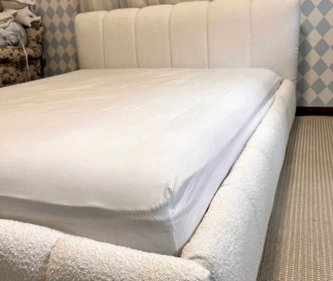 King size bed 180×200 brand new for sale