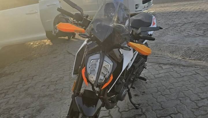 Ktm 390 2022 in good condition for sale