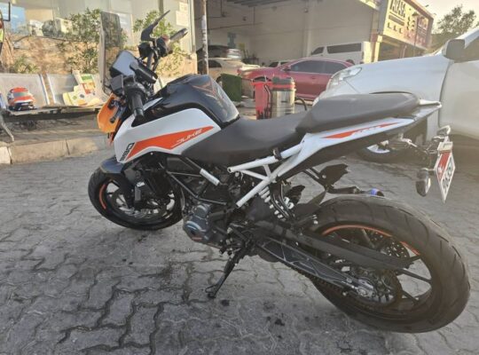 Ktm 390 2022 in good condition for sale