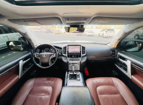 Toyota Land Cruiser VXR 2018 For Sale