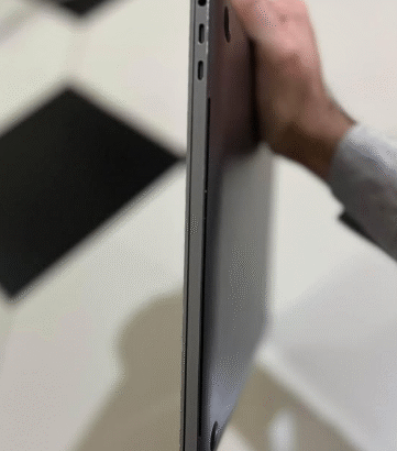 MacBook Pro 2017 15-inch core i7 for sale