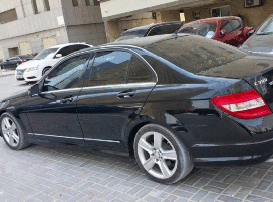 Mercedes c300 2011 in good condition for sale