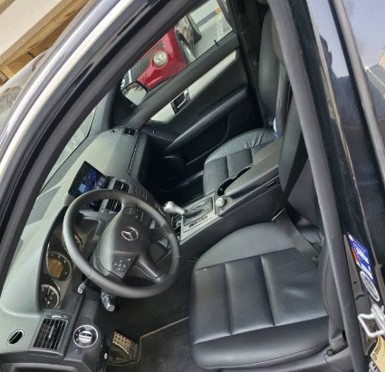 Mercedes c300 2011 in good condition for sale