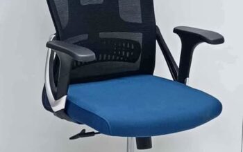 Mesh Office Chair Blue Seat For Sale