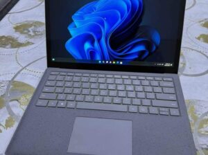 Microsoft surface i5 8th generation touchscreen fo