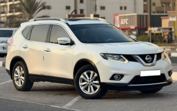 NISSAN X-TRAIL Full option 2015 Gcc in good condit