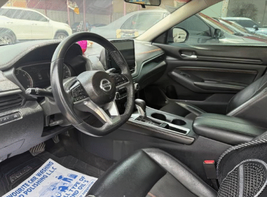 Nissan Altima SR 2019 American Specs for sale