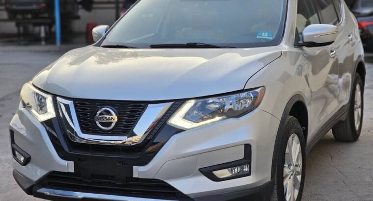 Nissan Rogue 2015 sv awd panorama for sale