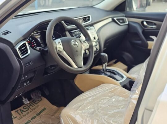 Nissan Rogue 2015 sv awd panorama for sale